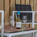 \'T Kusthuys - Charming Holiday Home With A Terrace